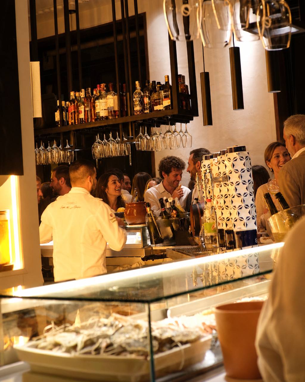 Ambiente interior de La Barra de Ogrelo